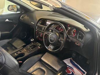 AUDI A5 CABRIOLET 2.0 TDI S line