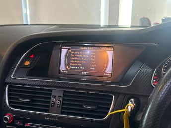 AUDI A5 CABRIOLET 2.0 TDI S line