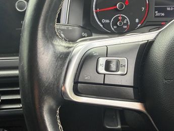 VOLKSWAGEN POLO 1.0 TSI R-Line DSG Euro 6 (s/s) 5dr