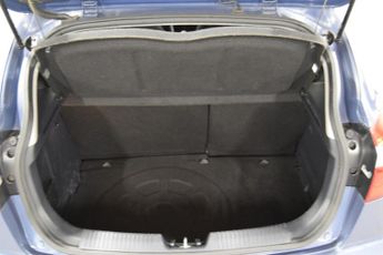 KIA RIO 1.3 2