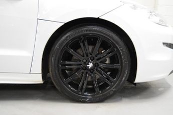 PEUGEOT RCZ 1.6 THP Sport