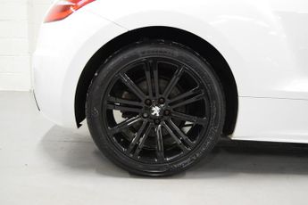 PEUGEOT RCZ 1.6 THP Sport