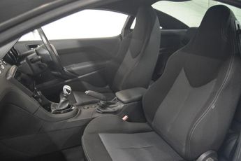 PEUGEOT RCZ 1.6 THP Sport