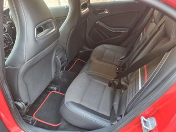 MERCEDES-BENZ A CLASS 1.5 A180 CDI SE