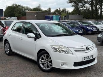 Toyota Auris 1.33 Dual VVT-i Colour Collection Euro 5 (s/s) 5dr