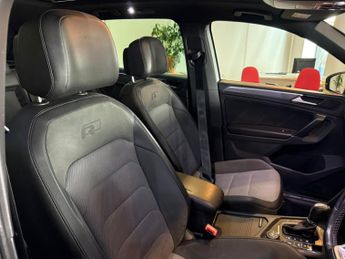 VOLKSWAGEN TIGUAN 2.0 TDI R-Line