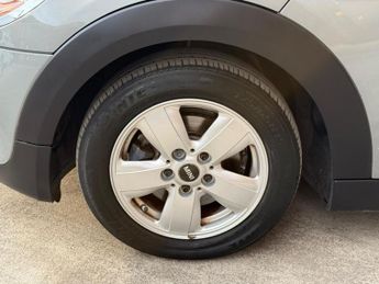 MINI HATCH 1.5 Cooper 3-Door Hatch