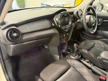MINI HATCH 1.5 5-Door Hatch Cooper Classic