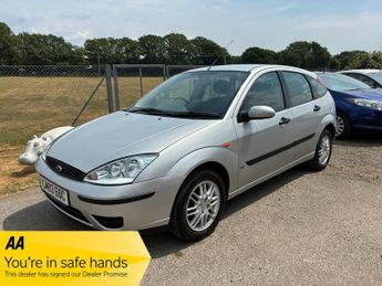 FORD FOCUS 1.6 i 16v LX