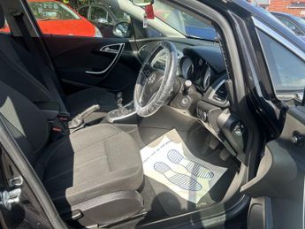 VAUXHALL ASTRA 1.4 T 16v SRi