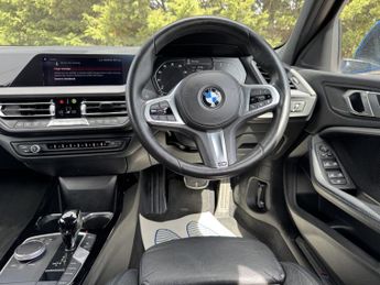 BMW 1 SERIES 1.5 118i M Sport