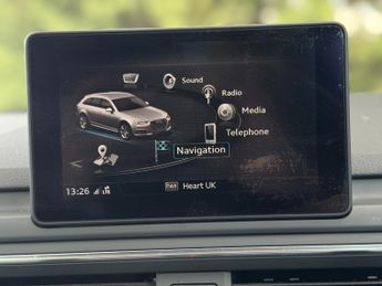AUDI A4 AVANT 2.0 TFSI S line