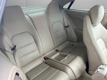 MERCEDES-BENZ E CLASS 3.0 E350d V6 BlueTEC AMG Line
