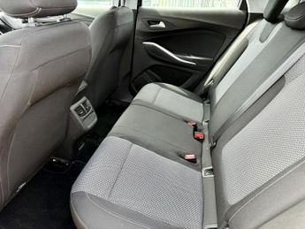 VAUXHALL GRANDLAND X 1.2 Turbo SE SUV 5dr Petrol Auto Euro 6