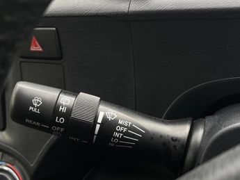 TOYOTA AQUA Hybrid Automatic 1.5 Euro 5 5dr