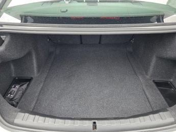 BMW 3 SERIES 2.0 320i Sport Saloon