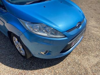 FORD FIESTA 1.4 Zetec