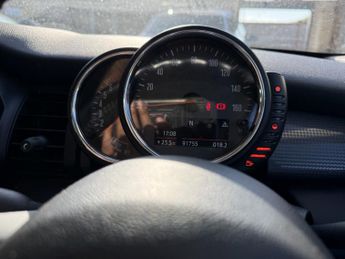 MINI HATCH 1.5 Cooper 3-Door Hatch