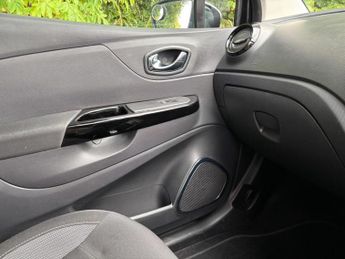 RENAULT CAPTUR 1.5 dCi ENERGY Dynamique S Nav Auto Euro 6 (s/s) 5dr