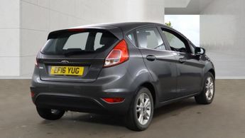 FORD FIESTA 1.0 T EcoBoost Zetec