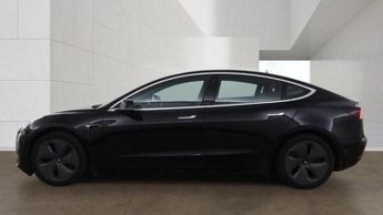 TESLA MODEL 3 Standard Range Plus Auto RWD 4dr