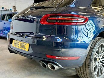 PORSCHE MACAN 3.0 TD V6 S PDK 4WD Euro 6 (s/s) 5dr