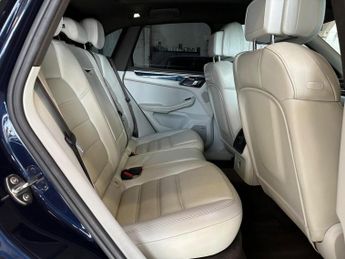 PORSCHE MACAN 3.0 TD V6 S PDK 4WD Euro 6 (s/s) 5dr