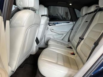 PORSCHE MACAN 3.0 TD V6 S PDK 4WD Euro 6 (s/s) 5dr