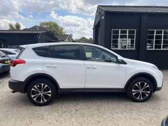 TOYOTA RAV4 2.0 V-Matic Icon