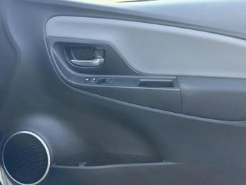 TOYOTA YARIS 1.5 VVT-h Icon E-CVT Euro 6 5dr