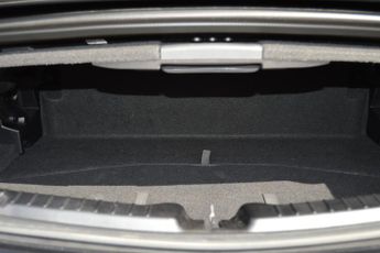 MERCEDES-BENZ SLC 2.1 SLC250d AMG Line