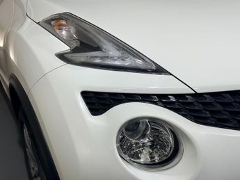 NISSAN JUKE 1.6 Tekna XTRON Euro 6 5dr
