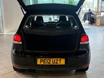 VOLKSWAGEN GOLF 2.0 TDI GT