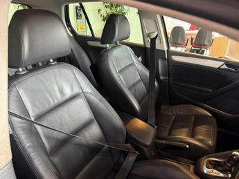 VOLKSWAGEN GOLF 2.0 TDI GT