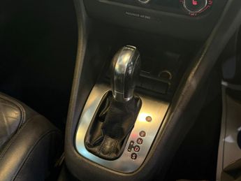 VOLKSWAGEN GOLF 2.0 TDI GT