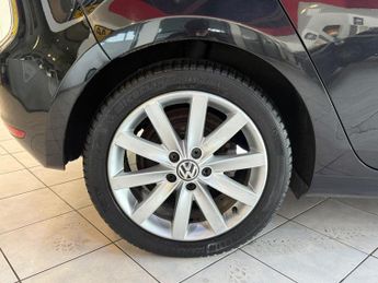VOLKSWAGEN GOLF 2.0 TDI GT