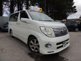 Nissan Elgrand 2.5 HIGHWAY STAR