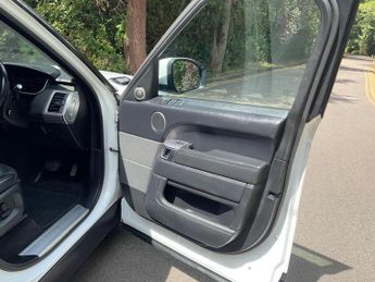 LAND ROVER RANGE ROVER SPORT 3.0 SD V6 HSE Auto 4WD Euro 6 (s/s) 5dr