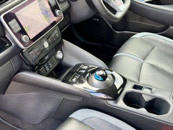 NISSAN LEAF 39kWh Tekna
