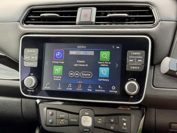 NISSAN LEAF 39kWh Tekna
