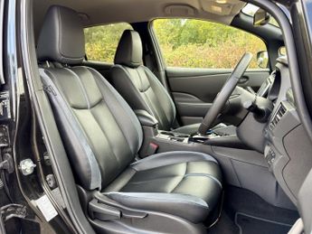 NISSAN LEAF 39kWh Tekna