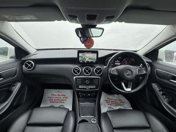 MERCEDES-BENZ A CLASS 1.6 A180 Sport