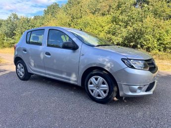 Dacia Sandero 1.2 Ambiance 1.2 16V 75