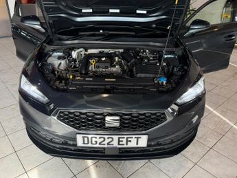 SEAT LEON 1.0 eTSI MHEV SE Dynamic