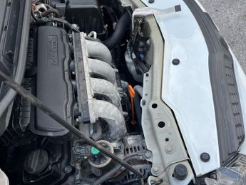 HONDA JAZZ 1.4 i-VTEC ES Plus