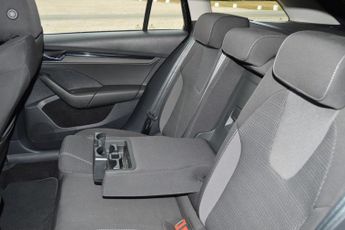 SKODA OCTAVIA 1.0 TSI e-TEC MHEV SE First Edition