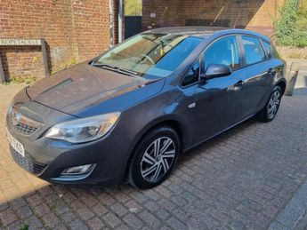 VAUXHALL ASTRA 1.6 16v Exclusiv