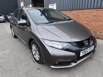 HONDA CIVIC 1.8 i-VTEC ES