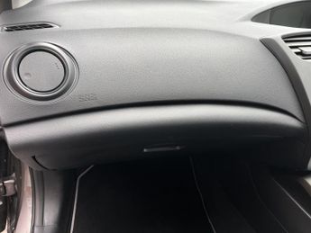 HONDA CIVIC 1.8 i-VTEC ES
