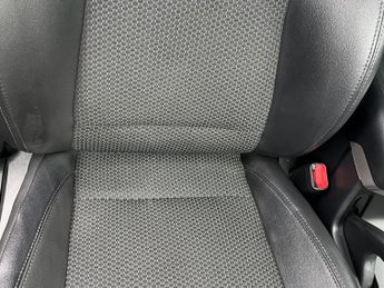 HYUNDAI IX35 2.0 CRDi Premium